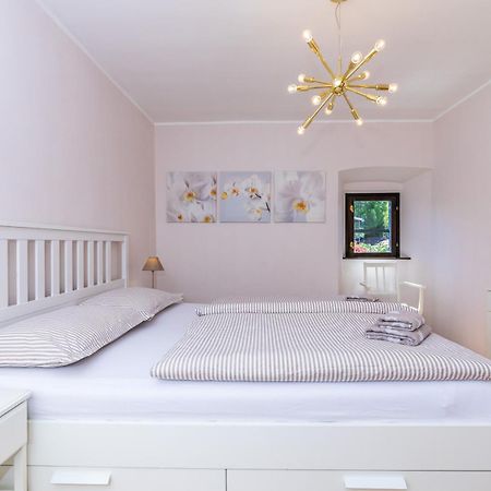 Apartments Lina Vrh  Luaran gambar