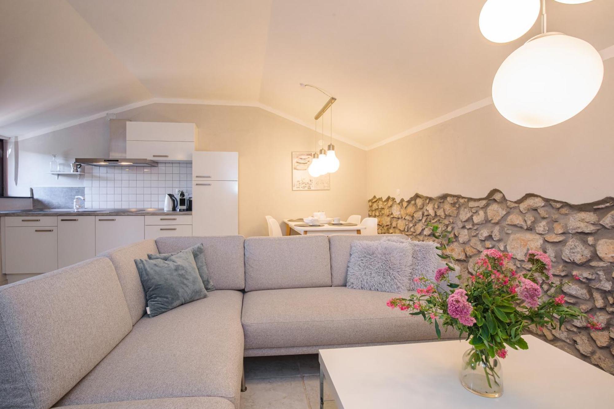 Apartments Lina Vrh  Luaran gambar