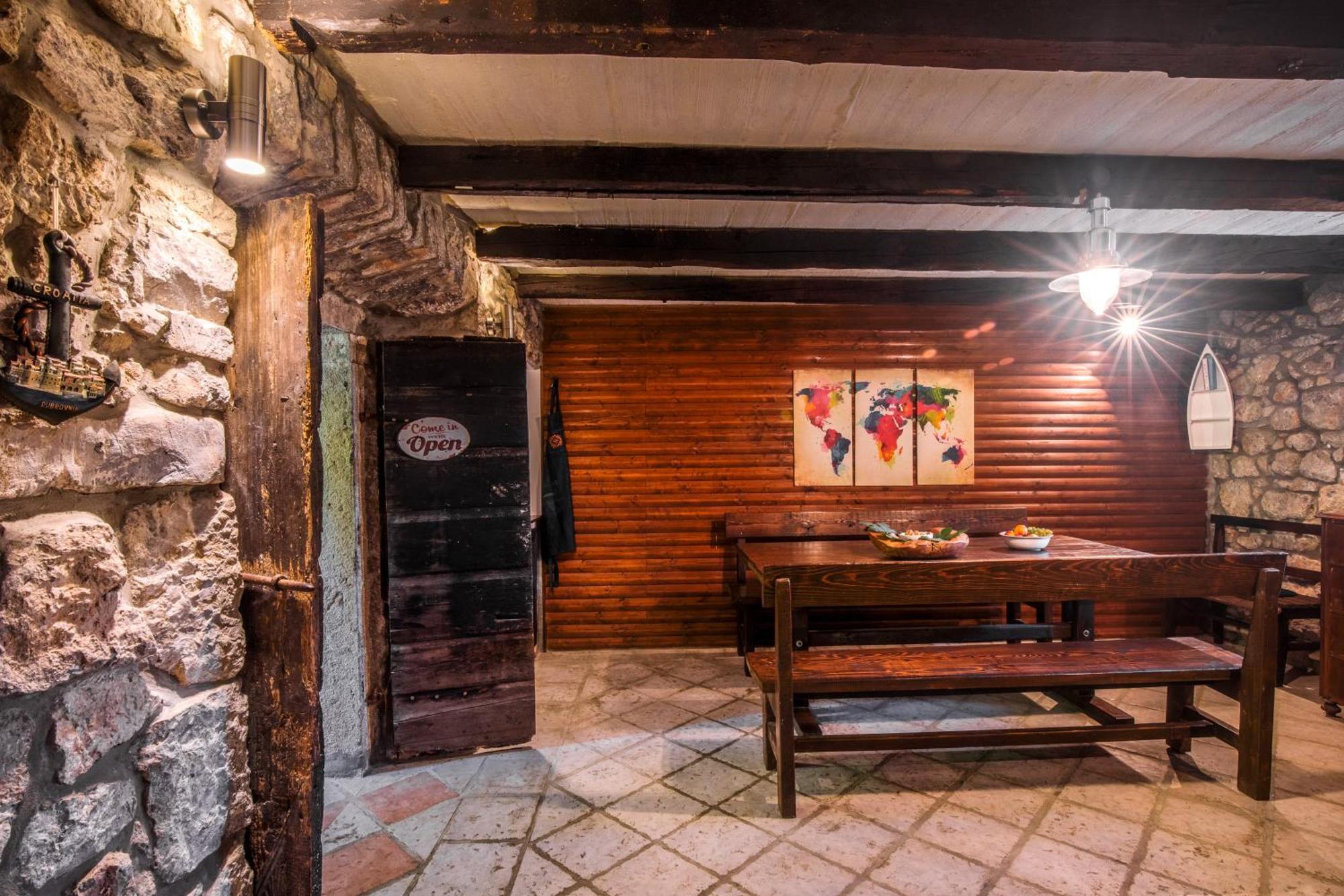 Apartments Lina Vrh  Luaran gambar