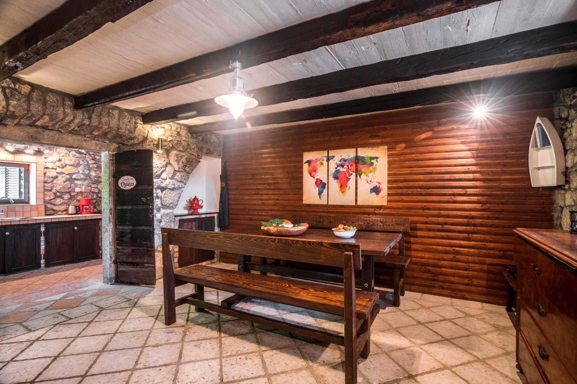 Apartments Lina Vrh  Luaran gambar