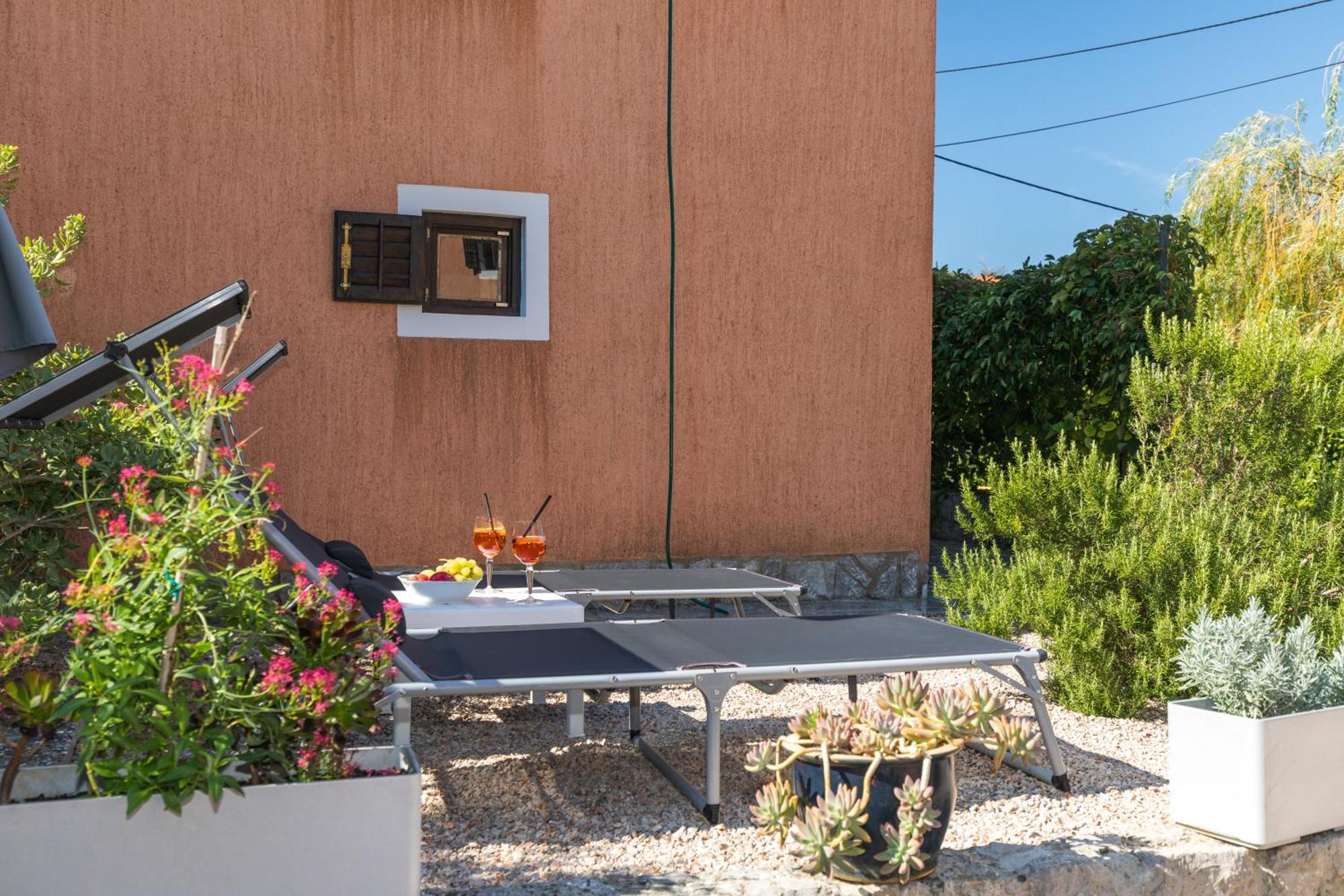 Apartments Lina Vrh  Luaran gambar